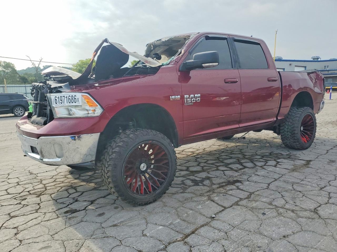Vue de 2019 RAM 1500 CLASSIC SLT, angle 1