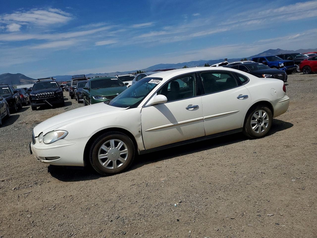 Vue de 2006 BUICK LACROSSE CX, angle 1