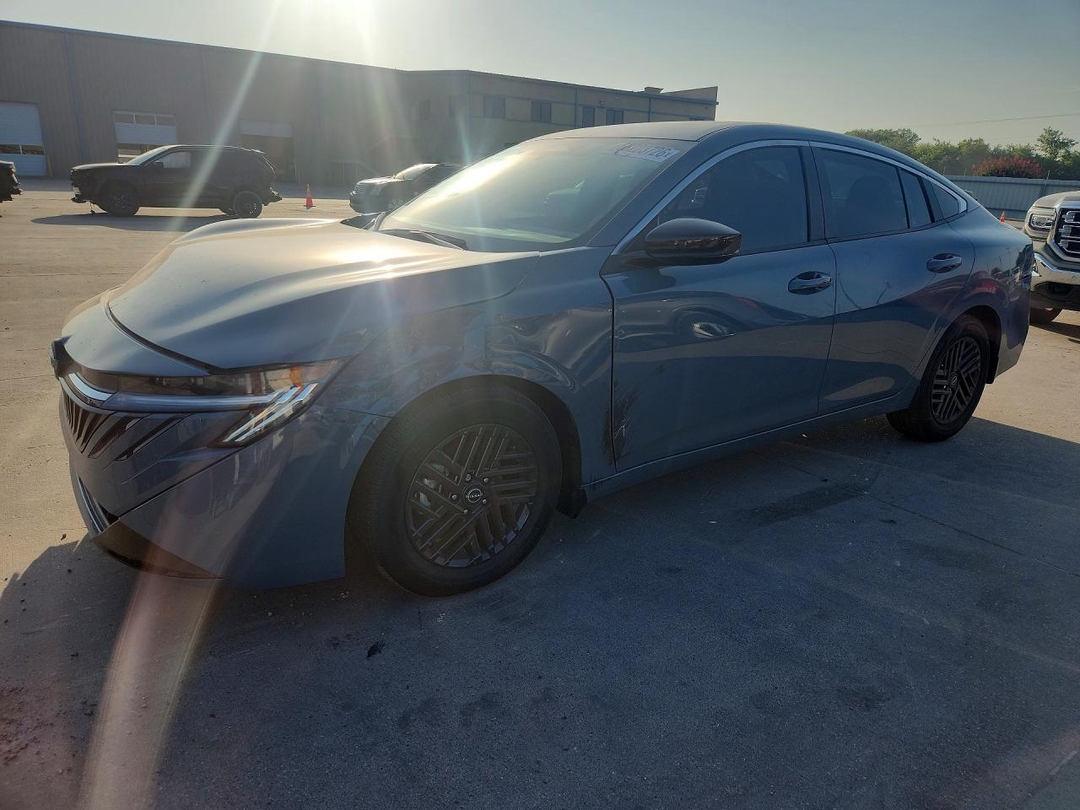 Vue de 2026 NISSAN SENTRA SV, angle 1