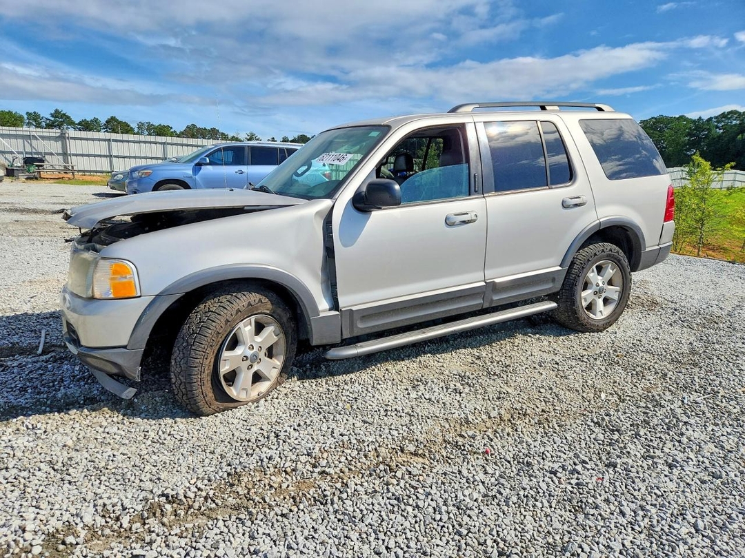 منظر 2003 FORD EXPLORER XLT، زاوية 1