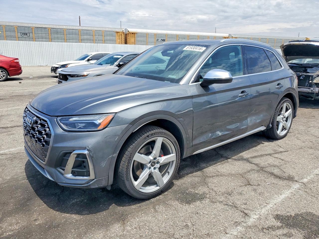 منظر 2021 AUDI SQ5 PREMIUM PLUS، زاوية 1
