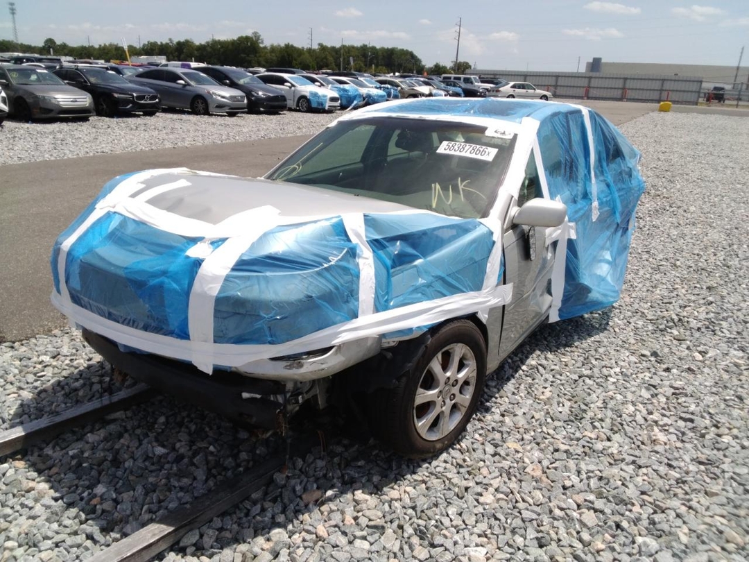 Vista de 2005 TOYOTA CAMRY XLE V6, ángulo 1