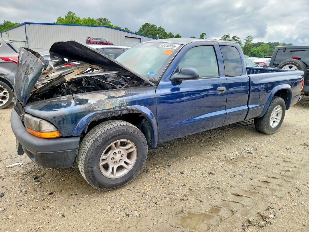 Vue de 2003 DODGE DAKOTA SXT, angle 1