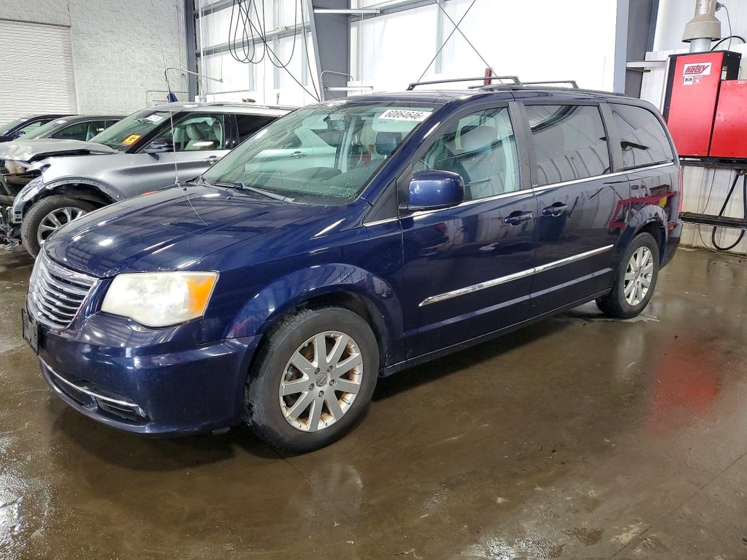 منظر 2012 CHRYSLER TOWN &amp; COUNTRY TOURING، زاوية 1