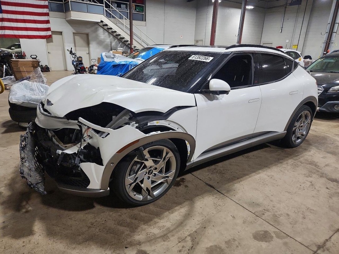 Vue de 2023 GENESIS GV60 PERFORMANCE, angle 1