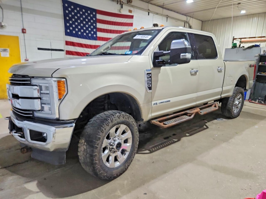Vista de 2018 FORD F250 SUPER DUTY, ángulo 1