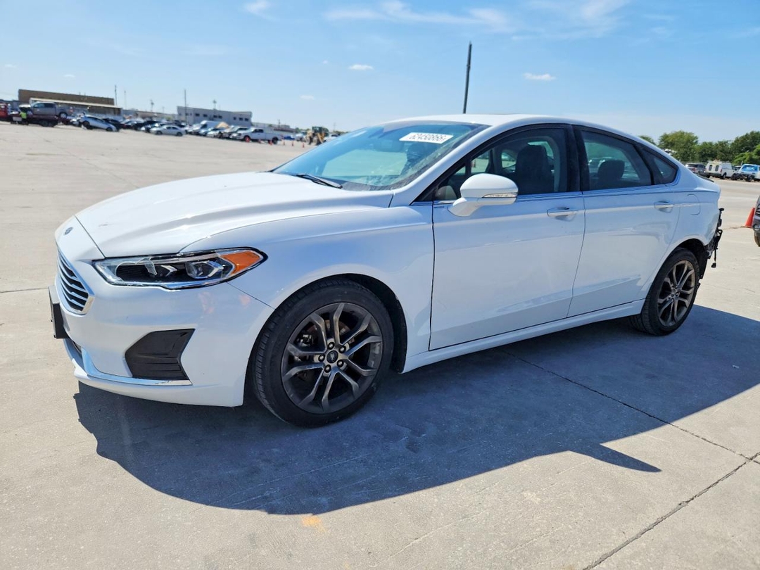 Вид 2020 FORD FUSION SEL, угол 1