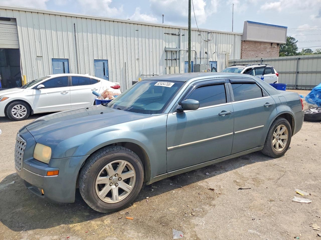 Vista de 2006 CHRYSLER 300 TOURING, ángulo 1