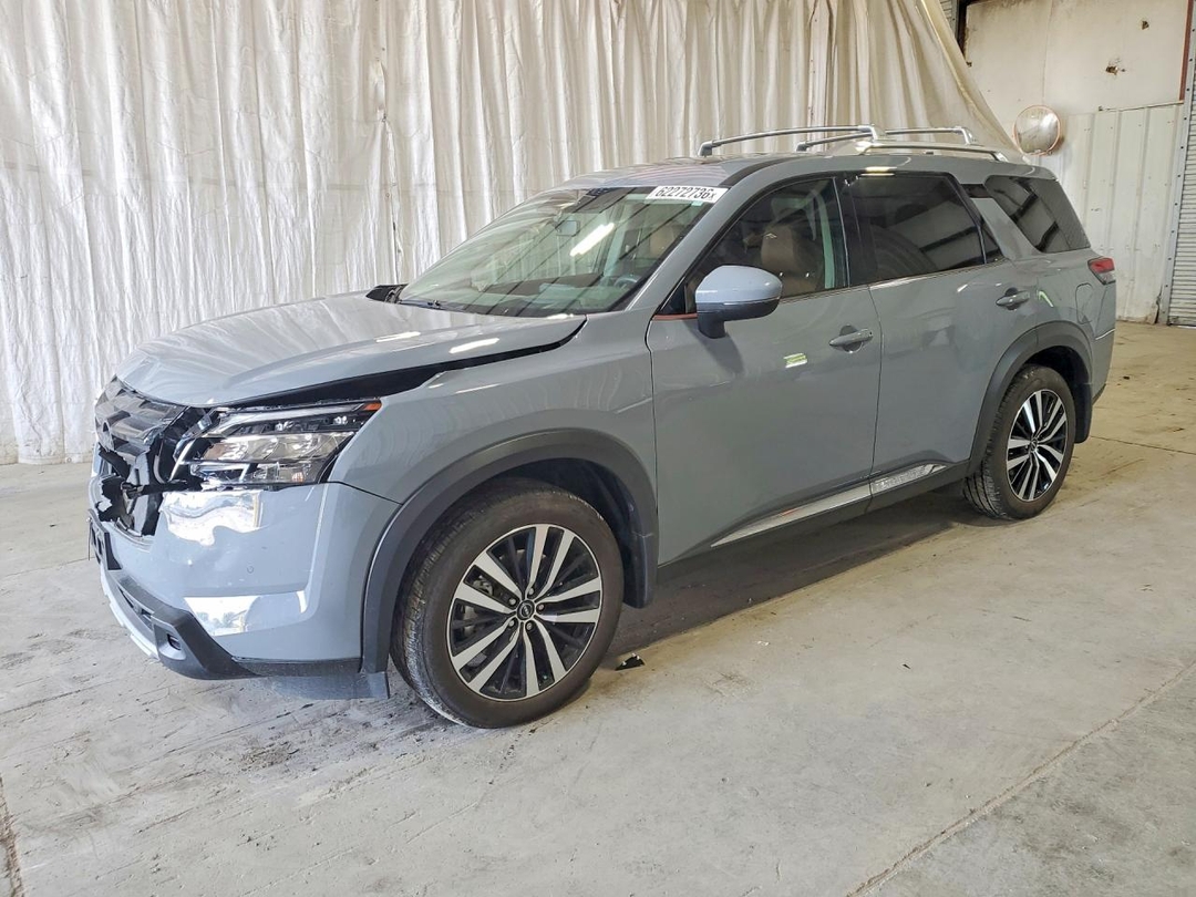 منظر 2025 NISSAN PATHFINDER PLATINUM، زاوية 1