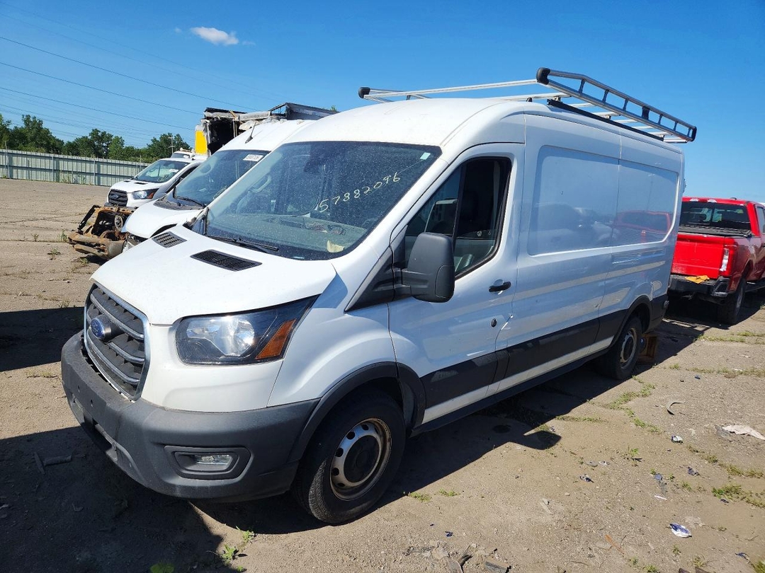 منظر 2020 FORD TRANSIT T-250، زاوية 1