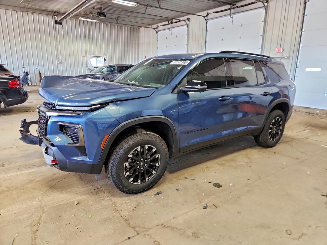 منظر 2025 CHEVROLET TRAVERSE Z71، زاوية 1
