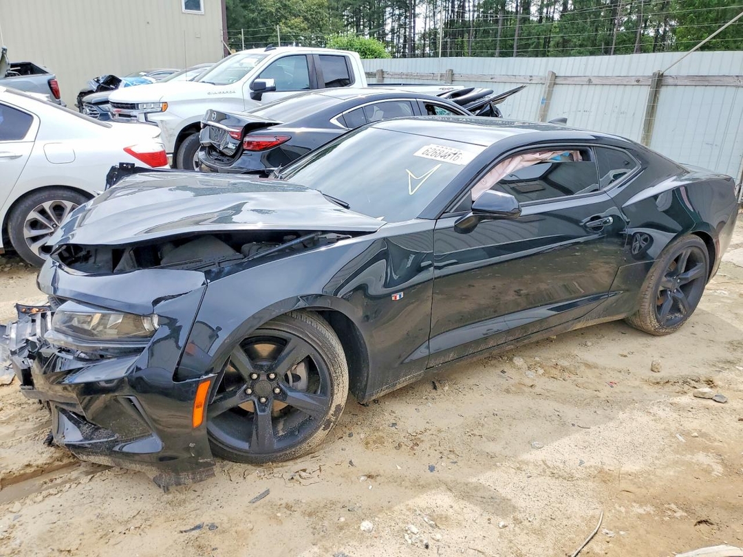 Вид 2018 CHEVROLET CAMARO LT, угол 1