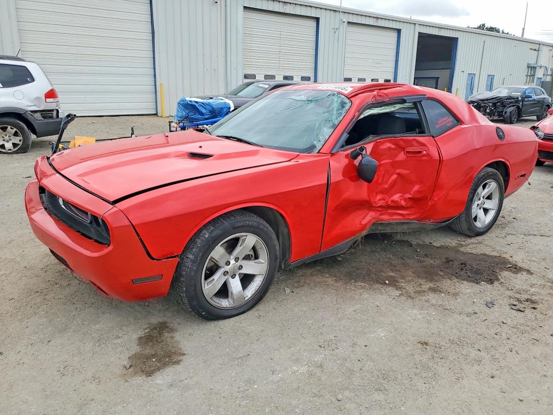 Vista de 2010 DODGE CHALLENGER SE, ángulo 1