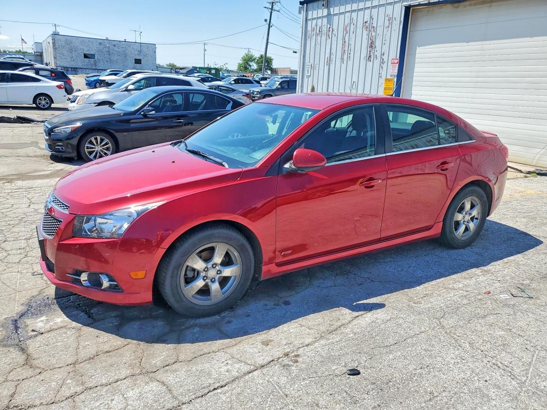 Vista de 2014 CHEVROLET CRUZE LT, ángulo 1