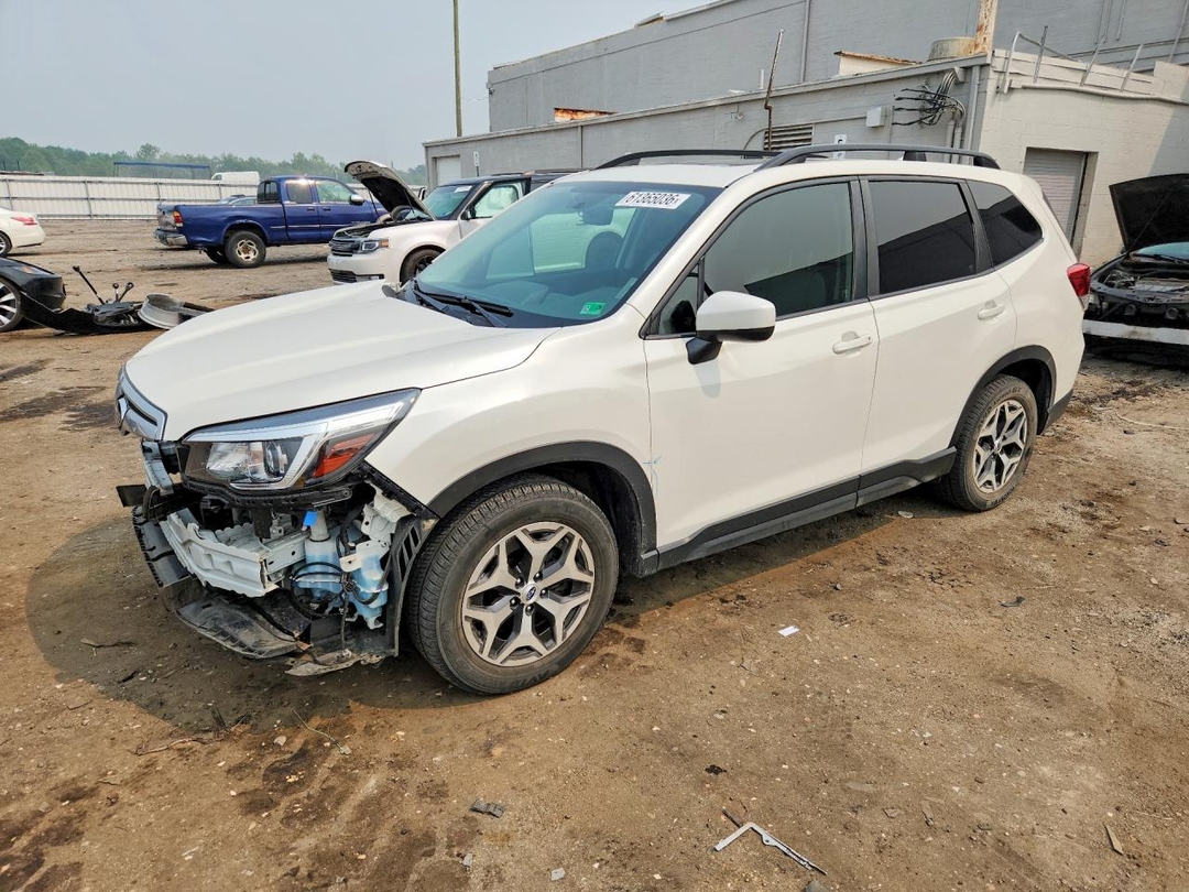 Вид 2020 SUBARU FORESTER PREMIUM, угол 1