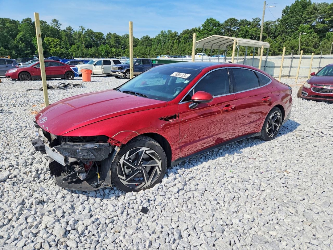 Vue de 2024 HYUNDAI SONATA SEL, angle 1