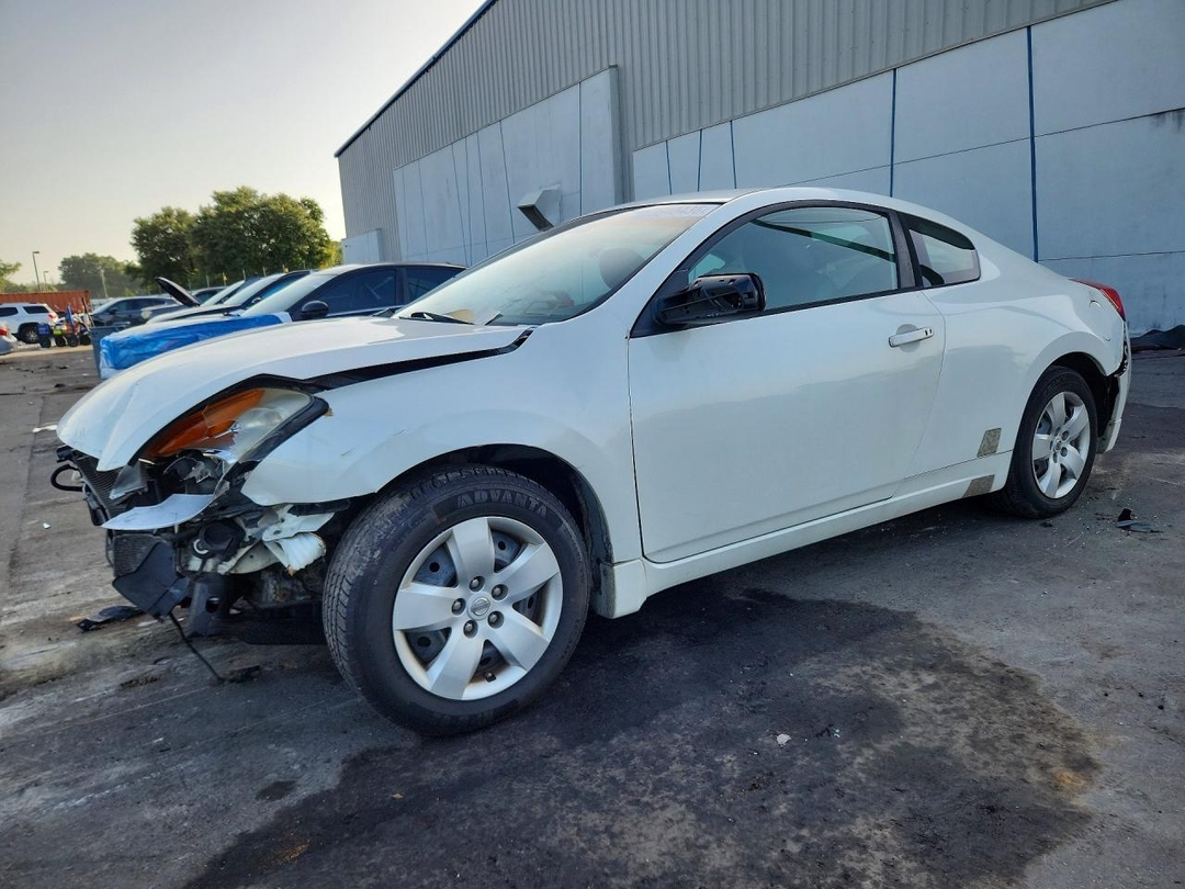Vue de 2008 NISSAN ALTIMA 2.5S, angle 1