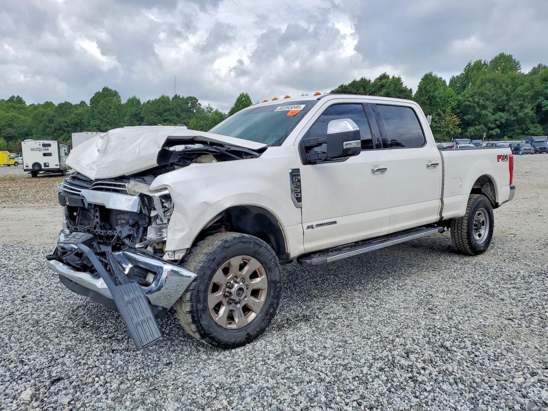 Vista de 2017 FORD F250 SUPER DUTY, ángulo 1