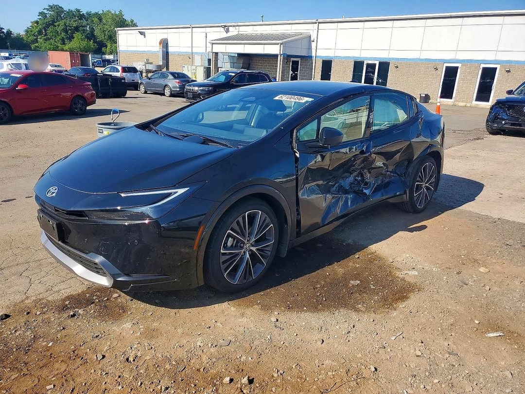 Vue de 2026 TOYOTA PRIUS XLE, angle 1