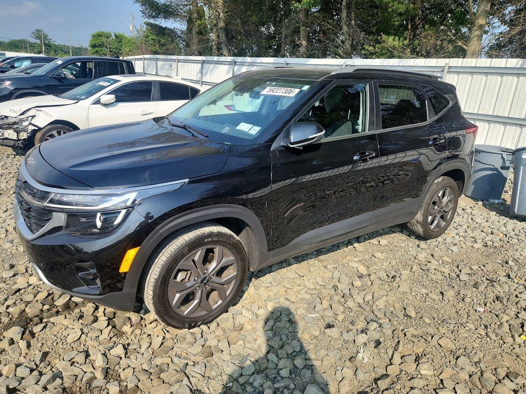 منظر 2024 KIA SELTOS S، زاوية 1
