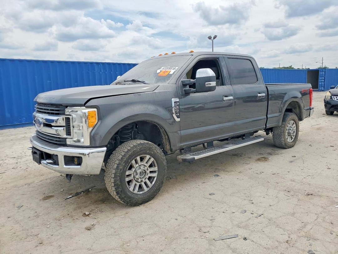 Vedere 2017 FORD F250 SUPER DUTY, unghi 1