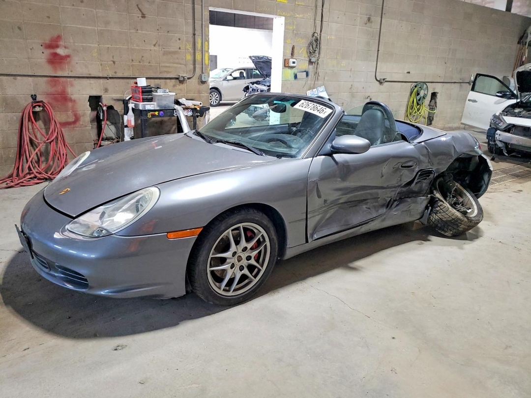 Vue de 2004 PORSCHE BOXSTER S, angle 1