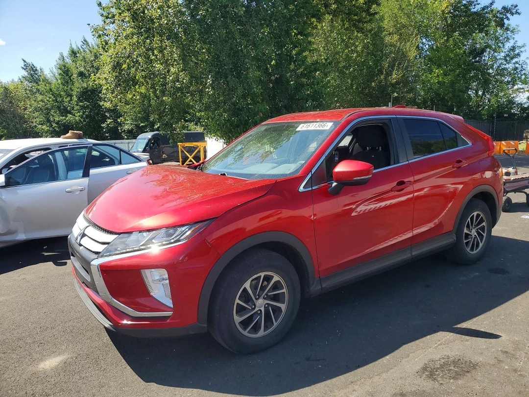 Vue de 2020 MITSUBISHI ECLIPSE CROSS ES, angle 1