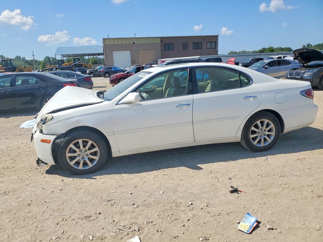 2004 LEXUS ES 330 view, angle 1