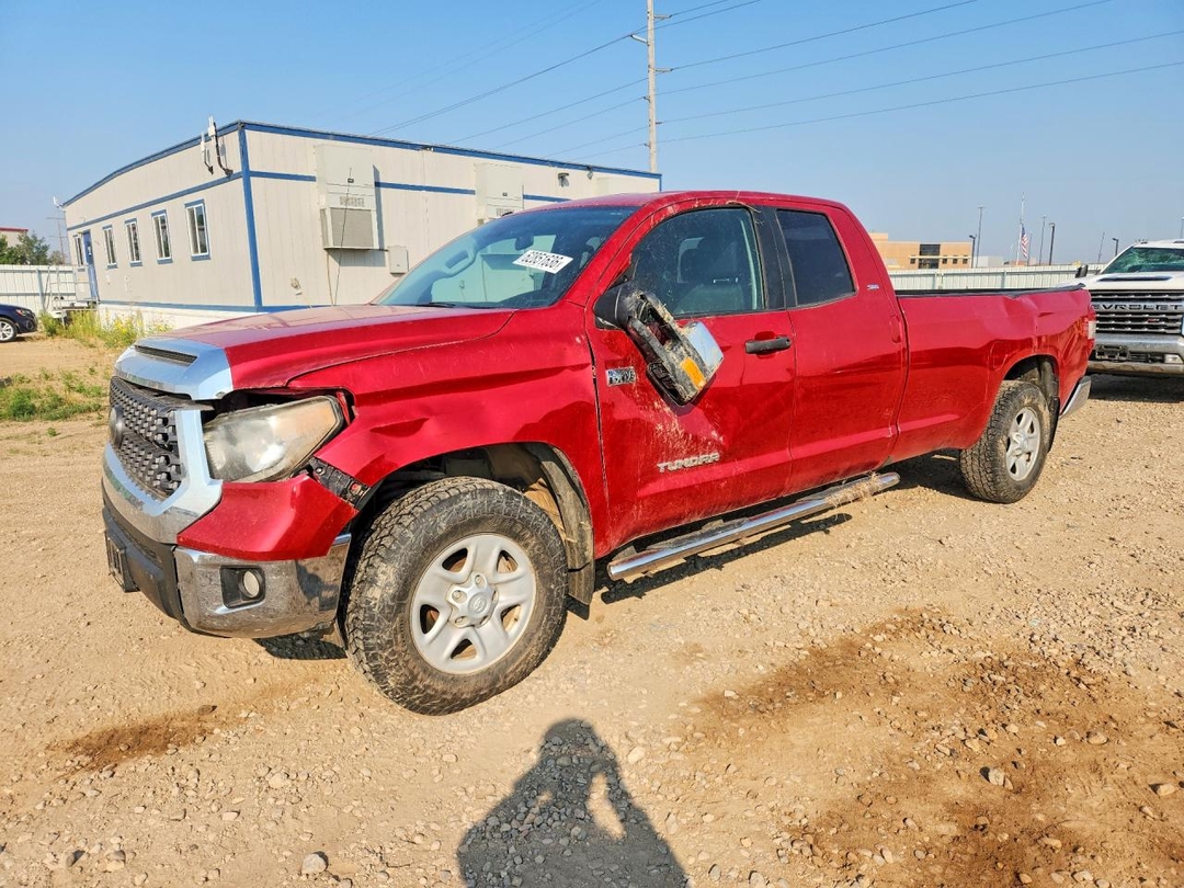 Вид 2018 TOYOTA TUNDRA SR5, угол 1