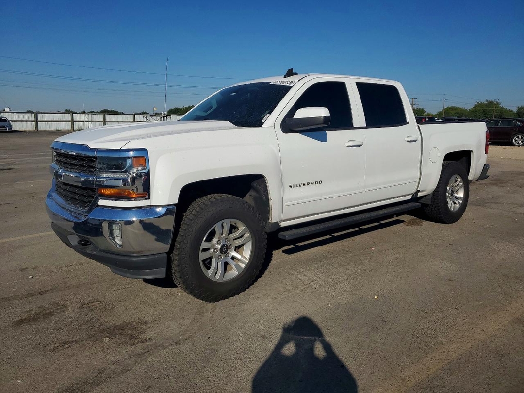 منظر 2018 CHEVROLET SILVERADO K1500 LT، زاوية 1