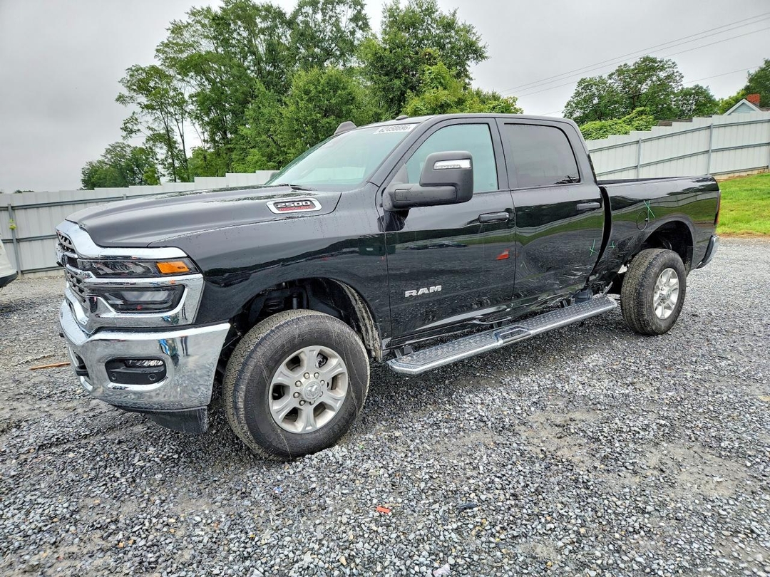 Vue de 2025 RAM 2500 BIG HORN, angle 1