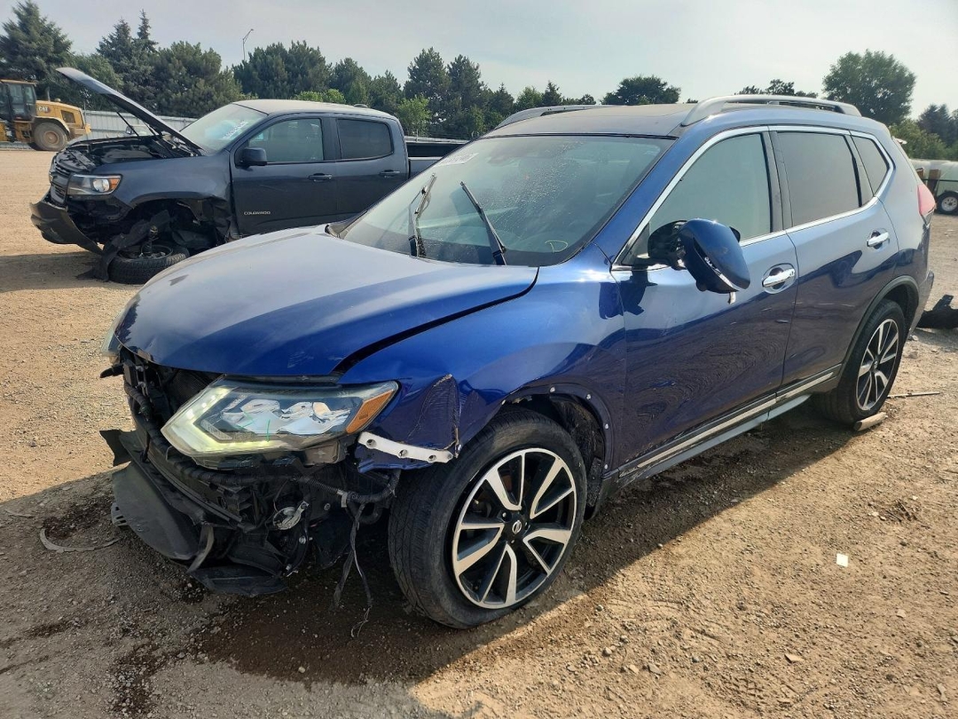 منظر 2019 NISSAN ROGUE SL، زاوية 1