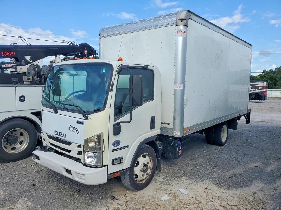 Vue de 2022 ISUZU NPR XD BOX TRUCK, angle 1
