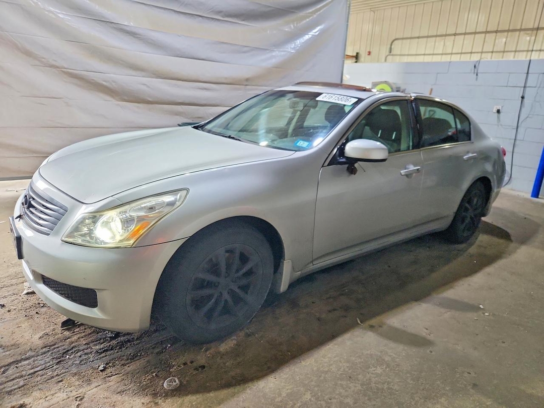 منظر 2007 INFINITI G35 X، زاوية 1
