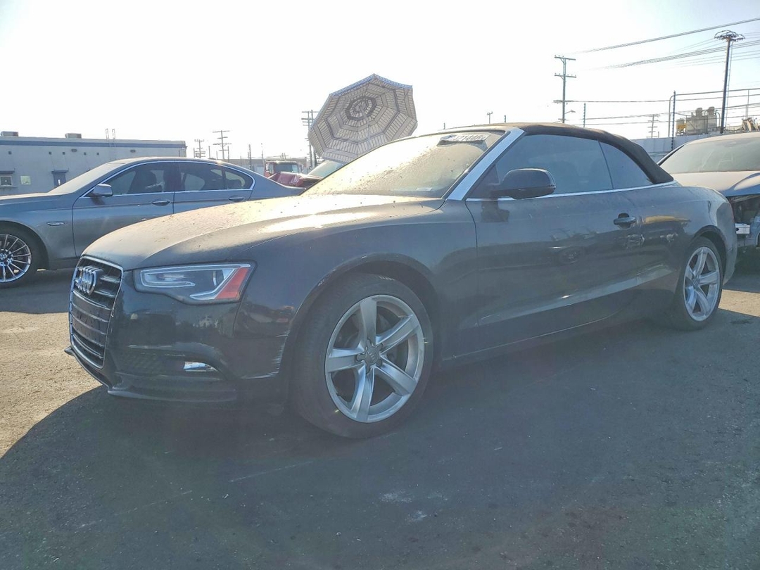 Vista de 2013 AUDI A5 PREMIUM PLUS, ángulo 1