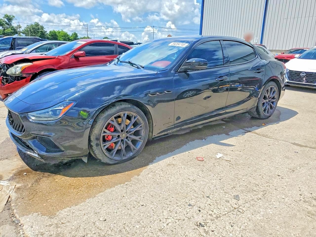 منظر 2020 MASERATI GHIBLI S، زاوية 1