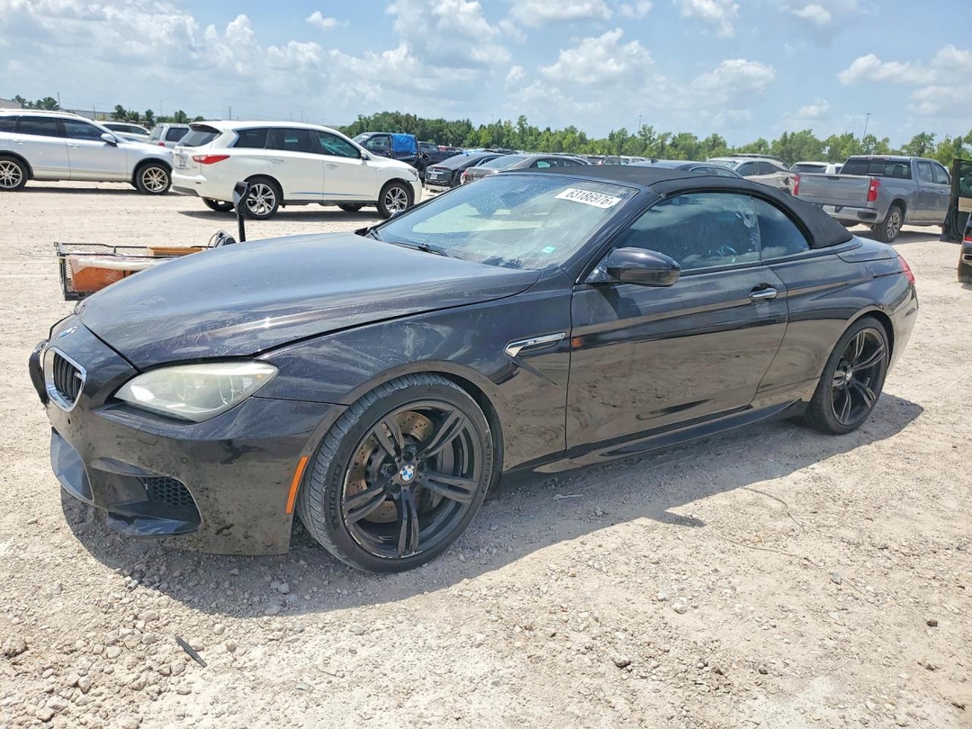 Вид 2014 BMW M6, угол 1