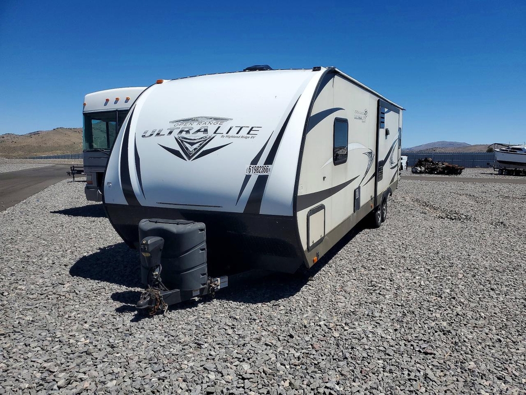 منظر 2017 HIGHLAND RIDGE OPEN RANGE CAMPER، زاوية 1