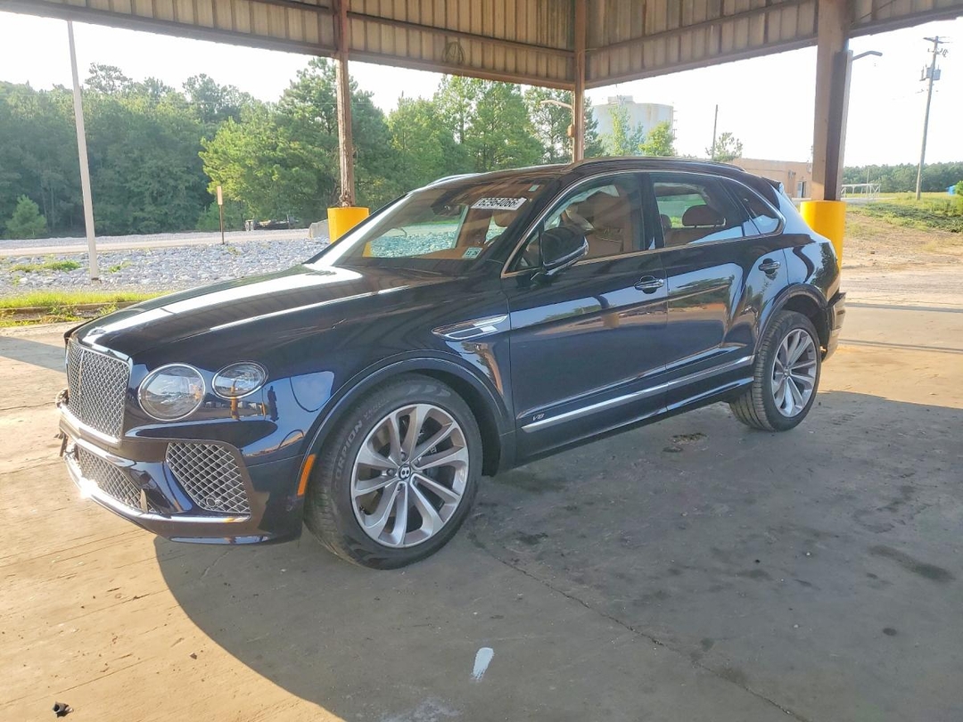 Vue de 2021 BENTLEY BENTAYGA, angle 1