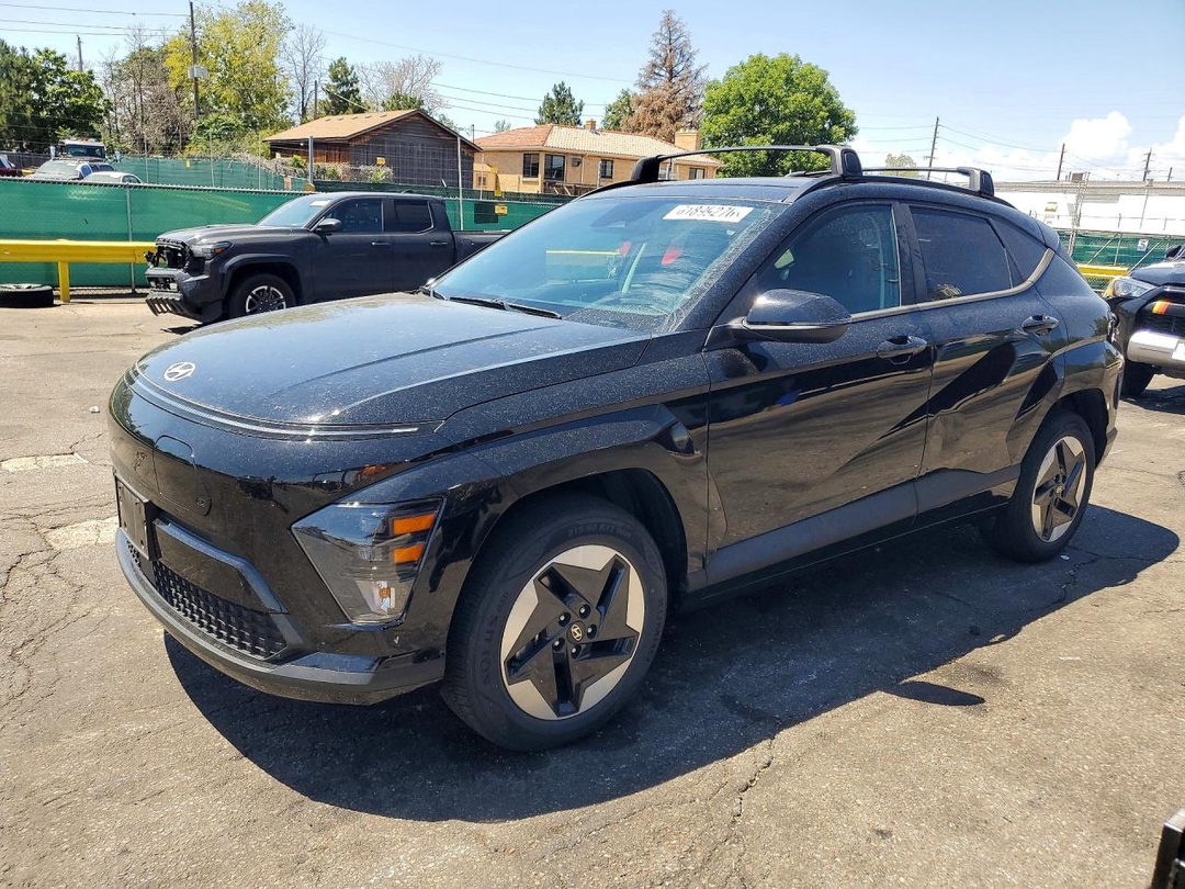 Вид 2024 HYUNDAI KONA SEL, угол 1