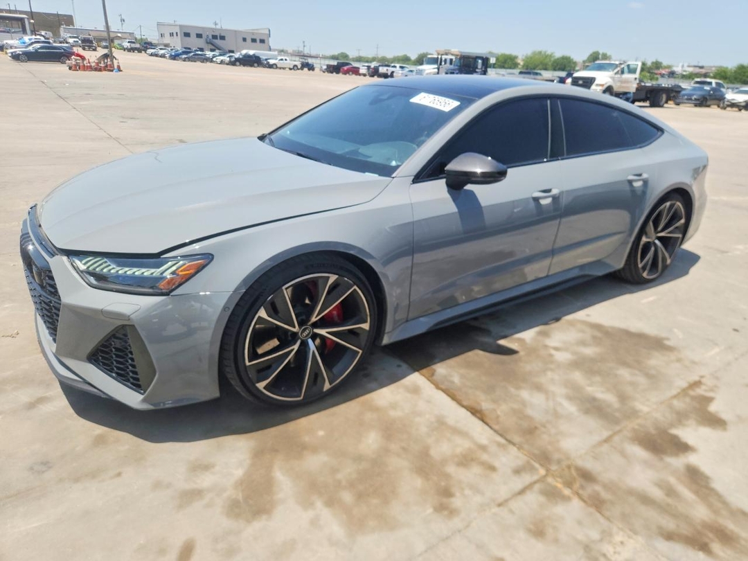 منظر 2021 AUDI RS7، زاوية 1