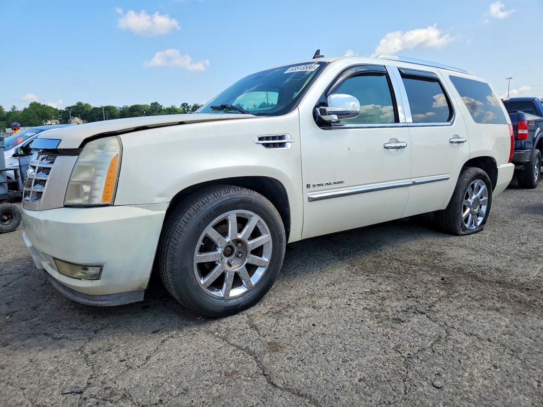 Vista de 2007 CADILLAC ESCALADE LUXURY, ángulo 1