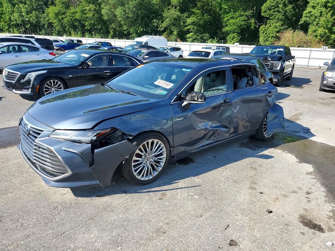 Vista de 2019 TOYOTA AVALON HYBRID LIMITED, ángulo 1