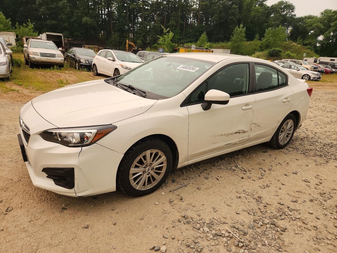 Vue de 2017 SUBARU IMPREZA PREMIUM, angle 1