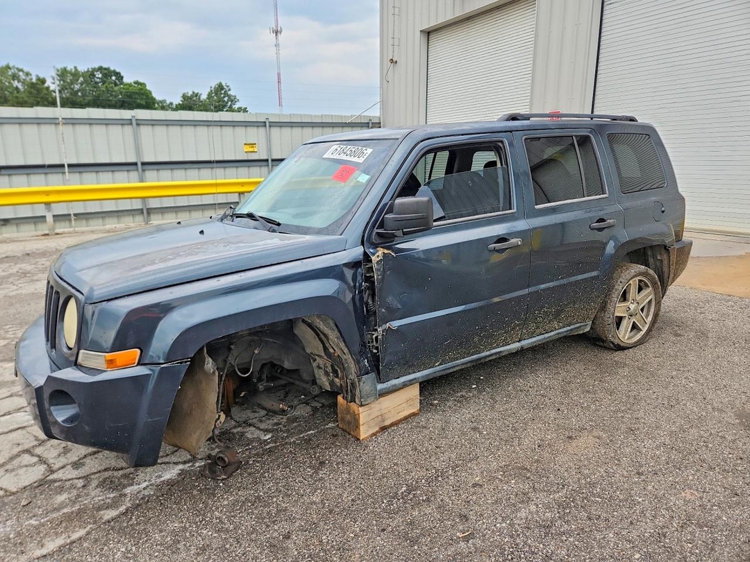 Vue de 2008 JEEP PATRIOT SPORT, angle 1