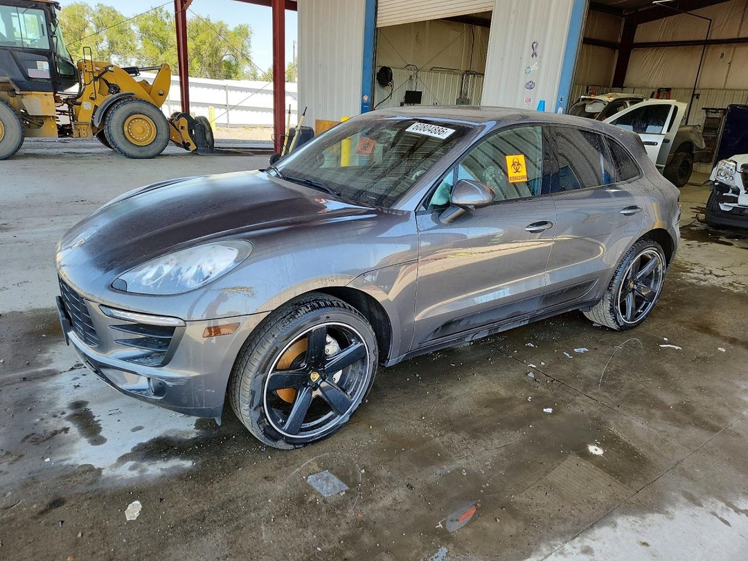 Vista de 2015 PORSCHE MACAN S, ángulo 1
