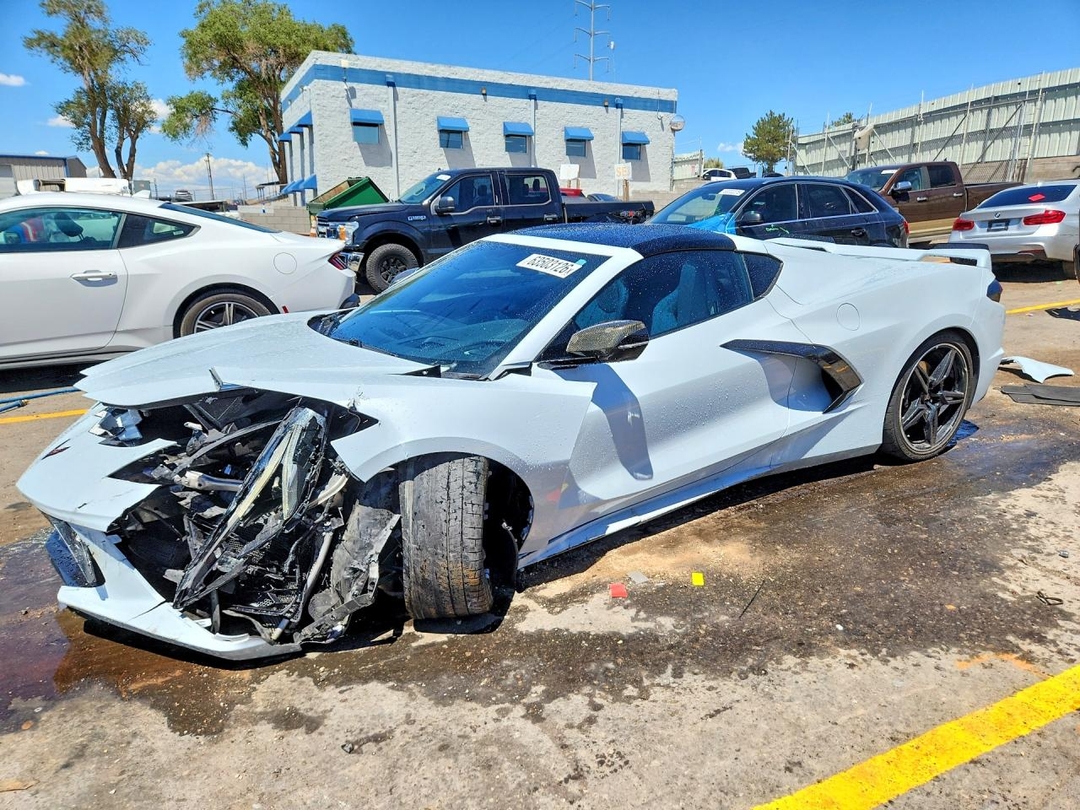 Вид 2021 CHEVROLET CORVETTE STINGRAY 2LT, угол 1