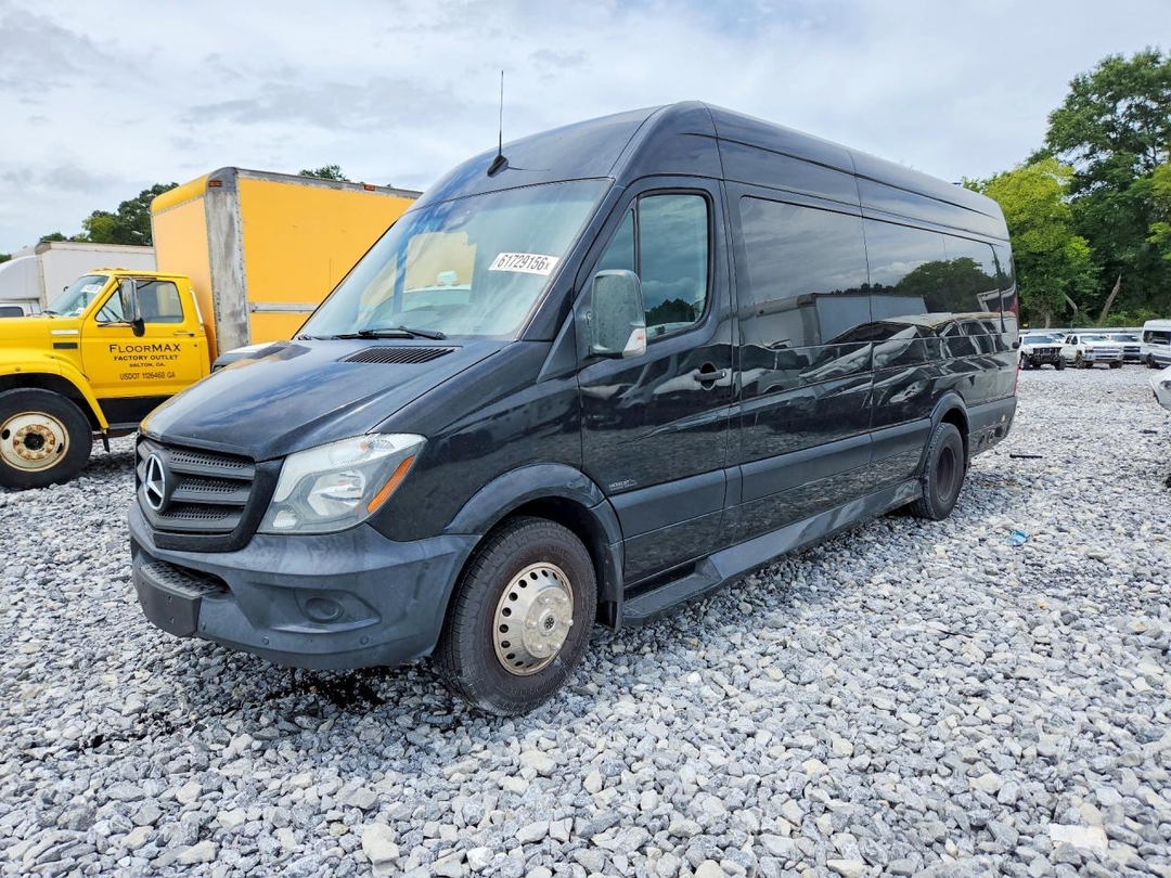 Vista de 2017 MERCEDES-BENZ SPRINTER 3500, ángulo 1