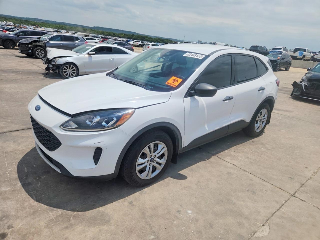 Вид 2020 FORD ESCAPE S, угол 1