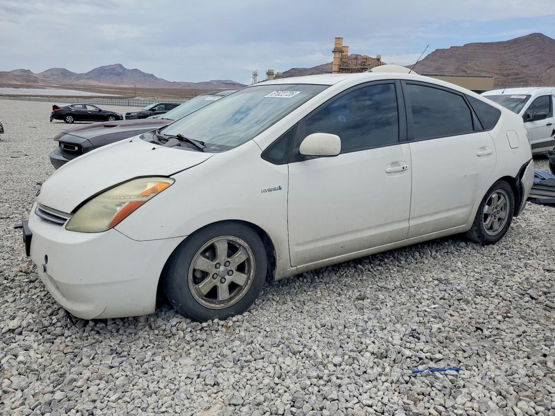 منظر 2006 TOYOTA PRIUS BASE، زاوية 1